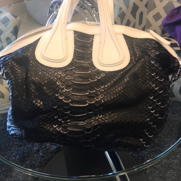 Hannah Handbags - Black and white python leather bag